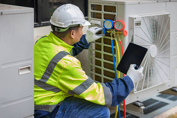 Professional Hvac technician working in Winsted, MN